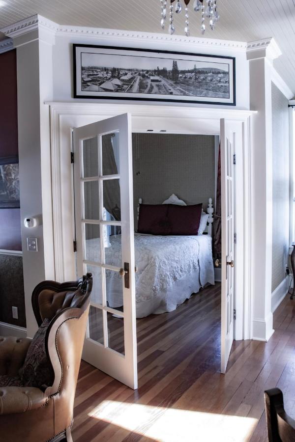 Mccloud River Bed And Breakfast Dış mekan fotoğraf